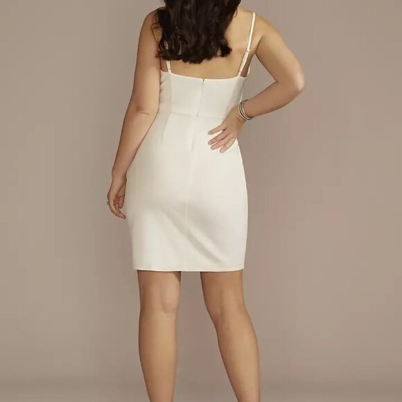 DB Studio 3D Floral Lace Applique Crepe Mini Dress - Picture 2 of 5